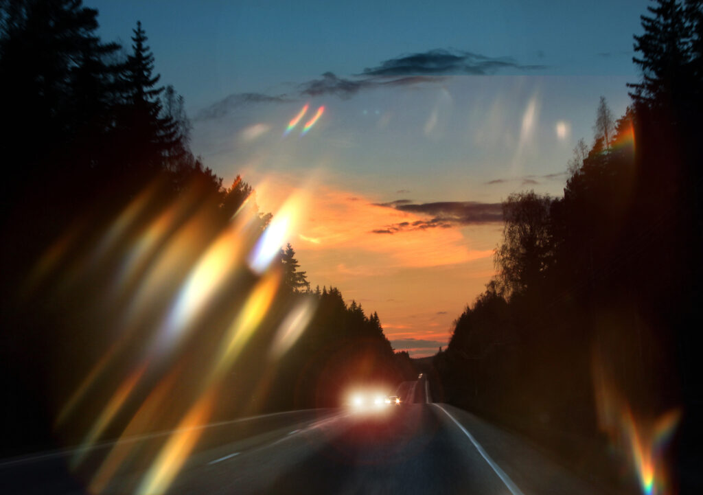 What Do Lights Look Like with Astigmatism? Tips for Night Driving 6 Astigmatism Lights POV 1